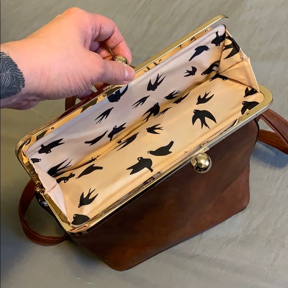 Back pack / crossover - Picture 2 of 3